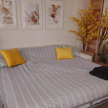 La Glycine Apartment Verfeil (Haute-Garonne)