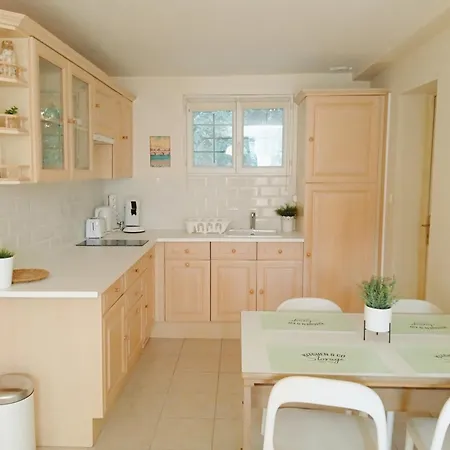 La Glycine Verfeil (Haute-Garonne)