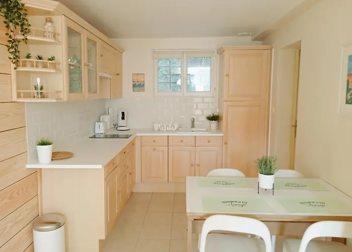 La Glycine Verfeil (Haute-Garonne)