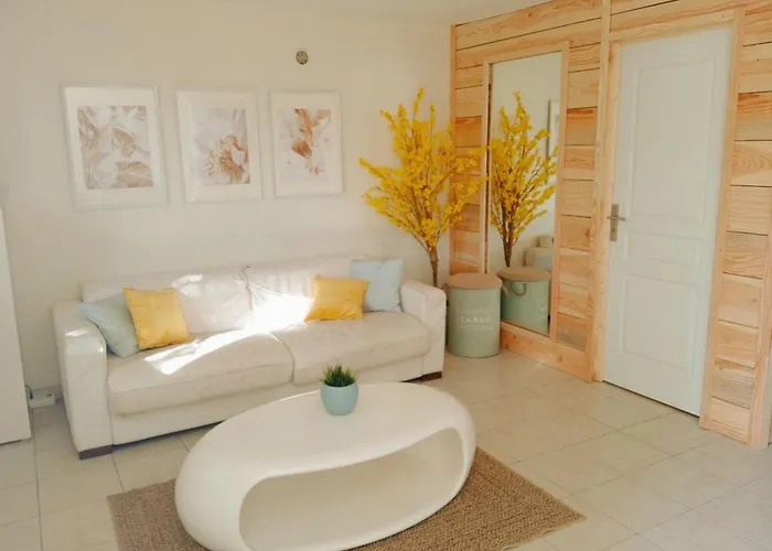 La Glycine Verfeil (Haute-Garonne)